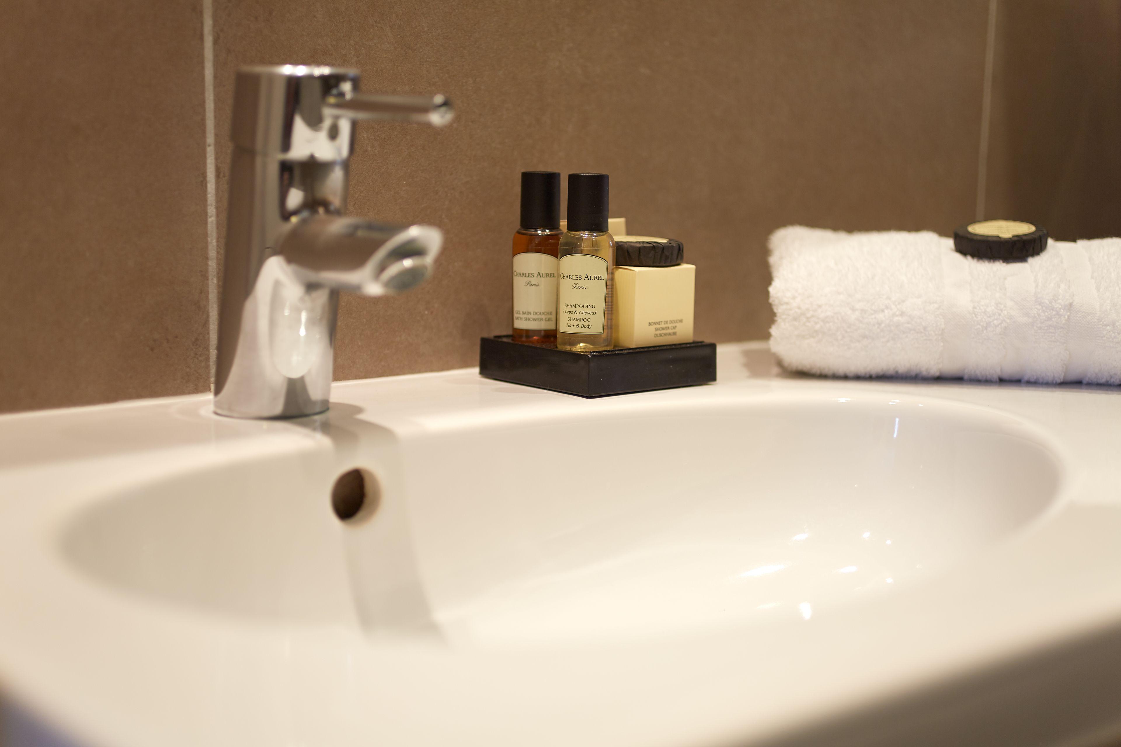 Hotel Beaugrenelle St-charles Tour Eiffel Parigi