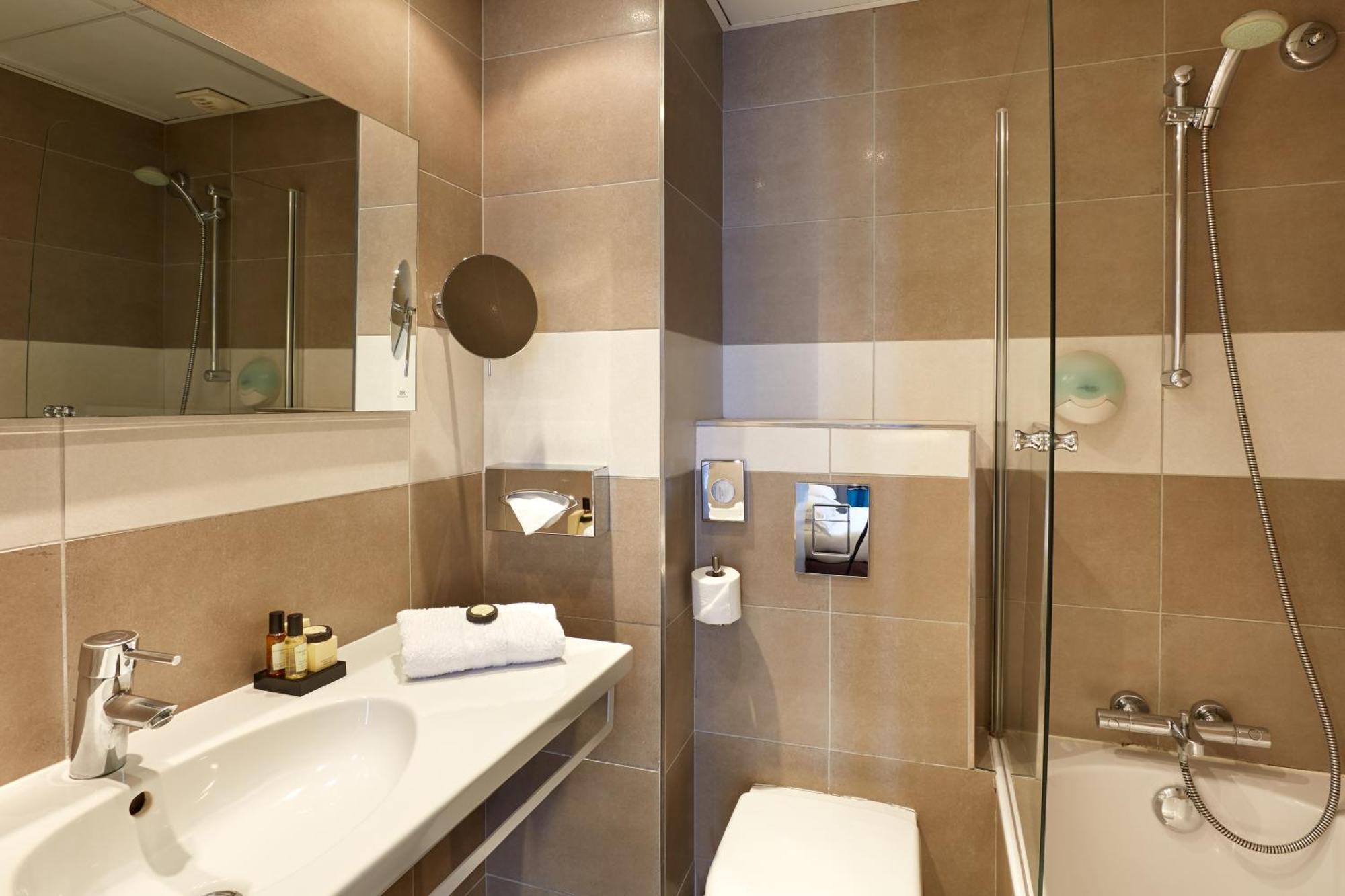 Beaugrenelle St-charles Tour Eiffel Hotel 3*